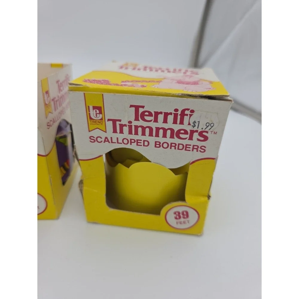 VTG 1981 TREND Terrific Trimmers Scalloped Borders 39 feet LOT Of 5